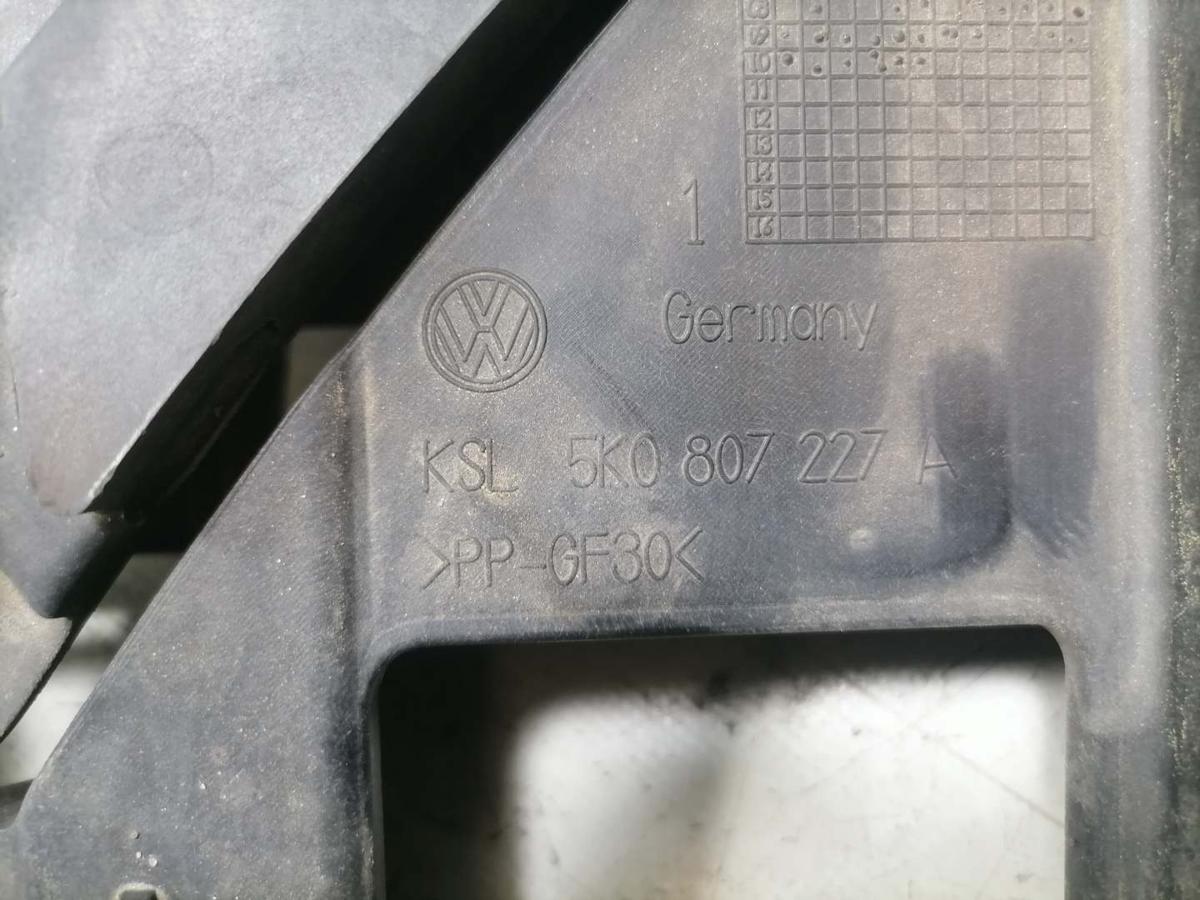 VW Golf 6 original Aufnahme Tr&auml;ger Scheinwerfer vorn links Bj.2010
